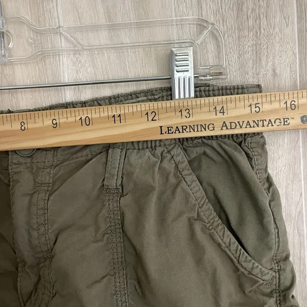 Urban Outfitters BDG Y2K Low Rise Green Cargo Pant Women's Medium Utility Baggy - Picture 13 of 16